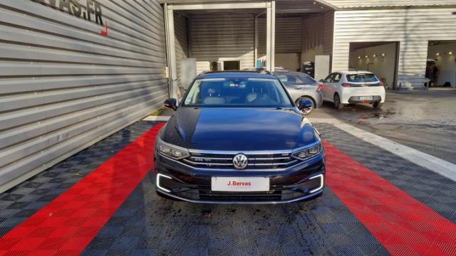 Volkswagen Passat Sw image 2