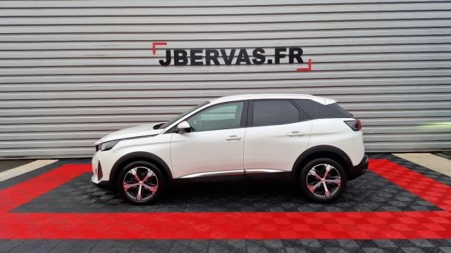 Peugeot 3008 image 2