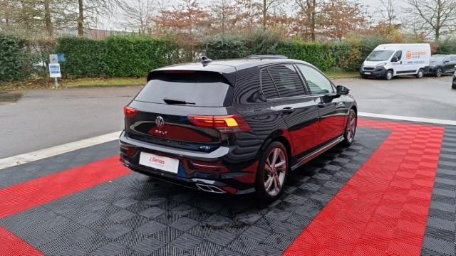 Volkswagen Golf image 8