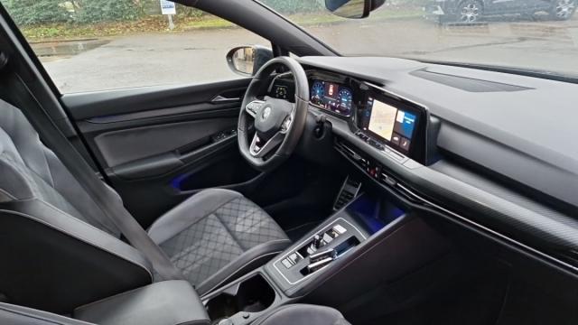 Volkswagen Golf image 5