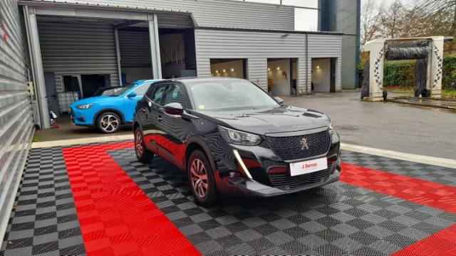 Peugeot 2008 image 2