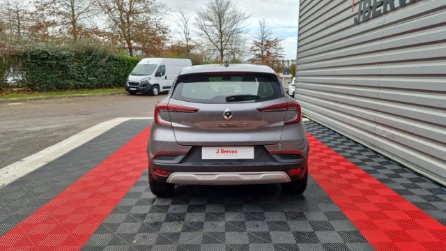 Renault Captur image 2