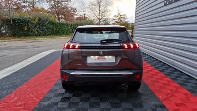 Peugeot 2008 image 6