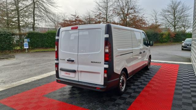 Renault Trafic image 6