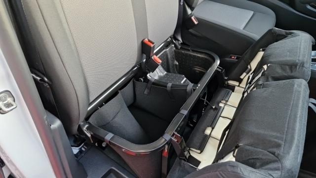 Citroen Jumpy image 9