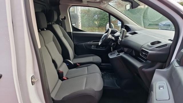 Peugeot Partner image 9