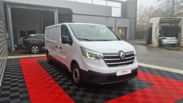 Renault Trafic image 7