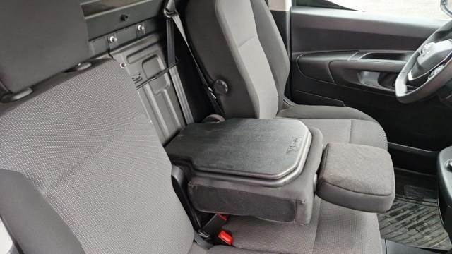 Peugeot Partner image 9