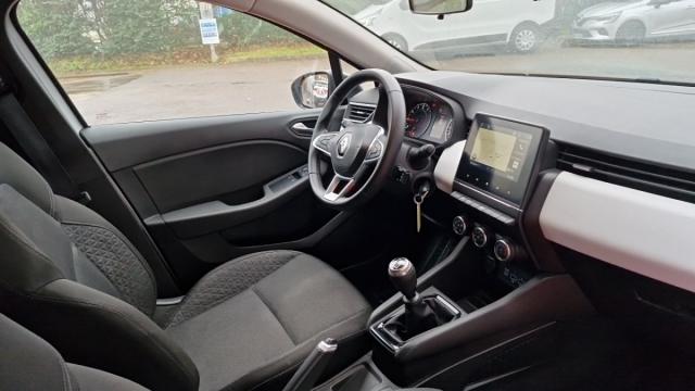 Renault Clio image 6