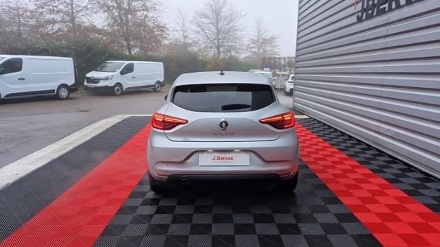 Renault Clio image 2