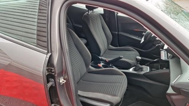 Peugeot 2008 image 4