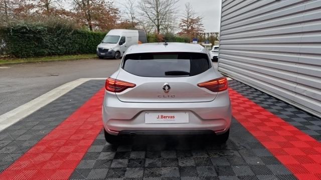 Renault Clio image 8