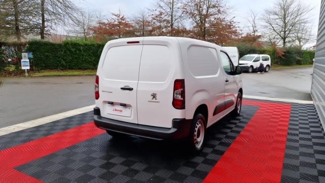 Peugeot Partner image 2