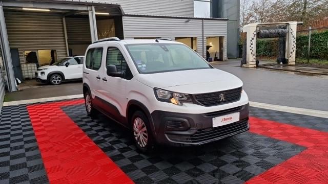 Peugeot Rifter image 1