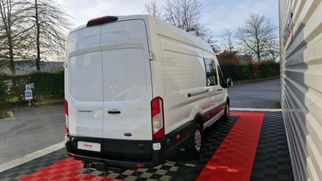 Ford Transit image 2