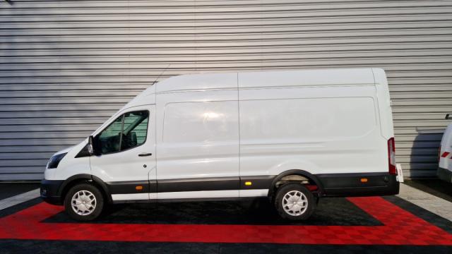 Ford Transit image 5