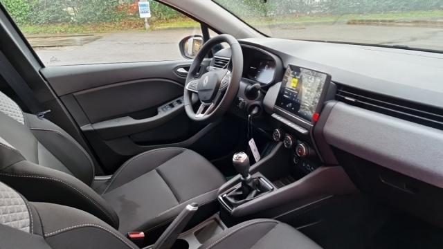 Renault Clio image 7