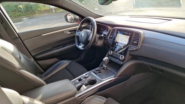 Renault Talisman Estate image 2