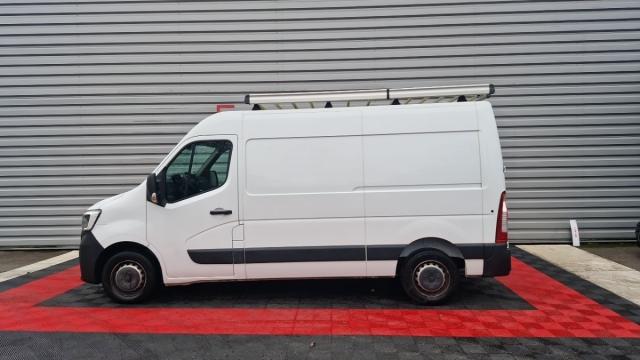Renault Master image 1