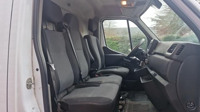 Renault Master image 7