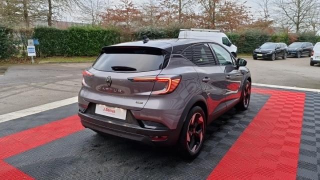 Renault Captur image 2