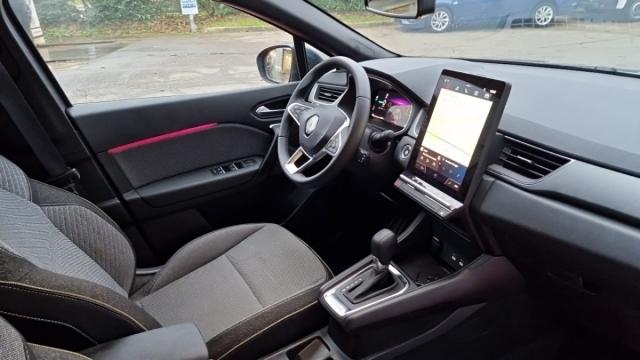 Renault Captur image 9