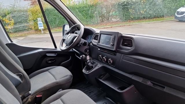 Renault Master image 6