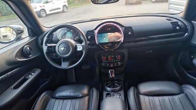 Mini Clubman image 2