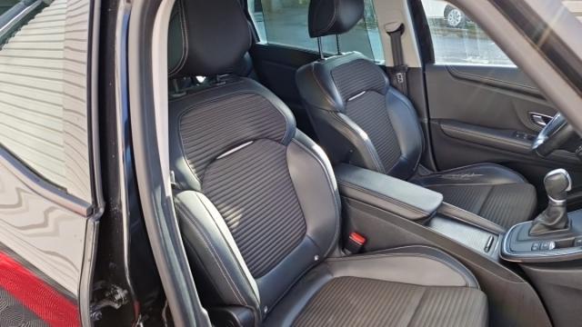 Renault Grand Scénic image 1