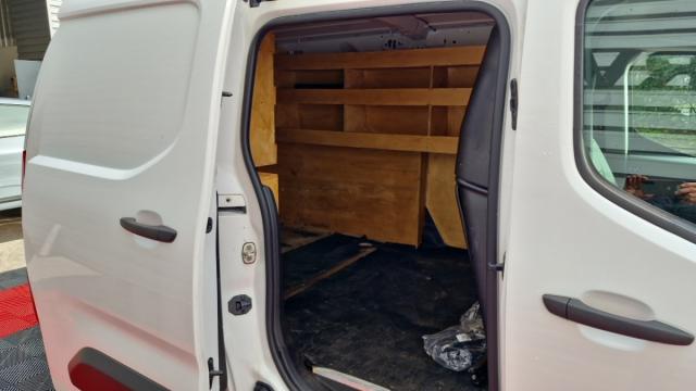 Peugeot Partner image 7