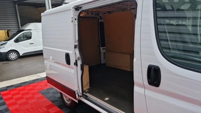 Peugeot Boxer image 3