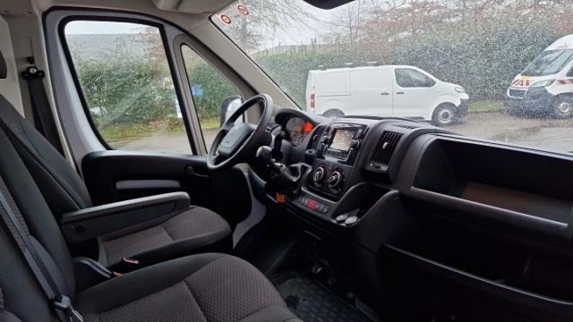 Peugeot Boxer image 4