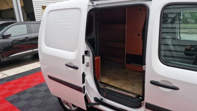 Renault Kangoo Express image 2