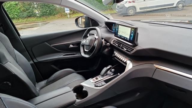 Peugeot 3008 image 1