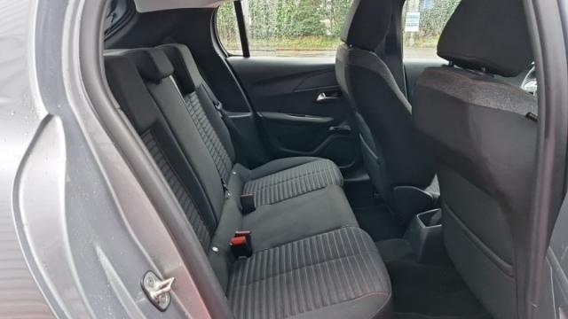 Peugeot 208 image 6