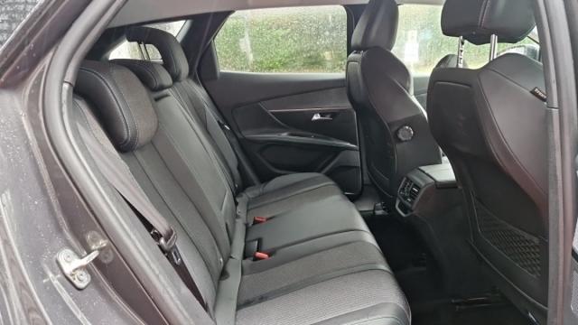Peugeot 3008 image 9