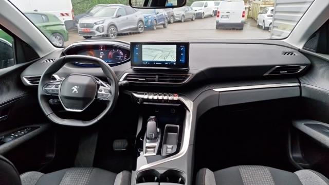 Peugeot 5008 image 8