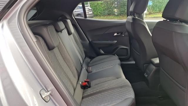 Peugeot 2008 image 3