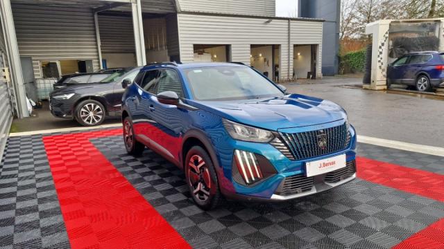 Peugeot 2008 image 2