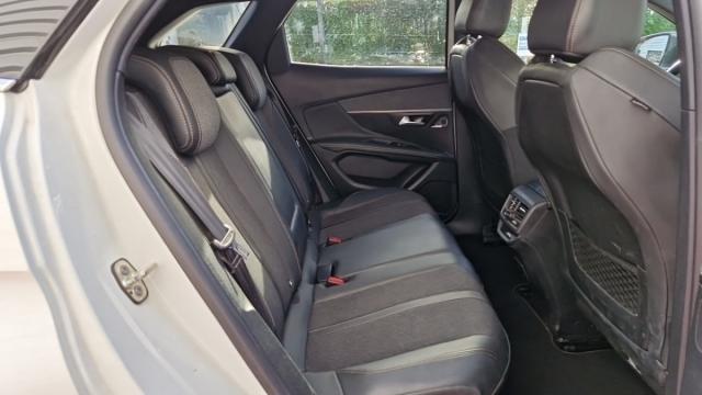 Peugeot 3008 image 4