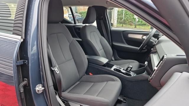 Volvo Xc40 image 4