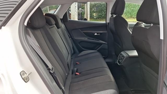 Peugeot 3008 image 9