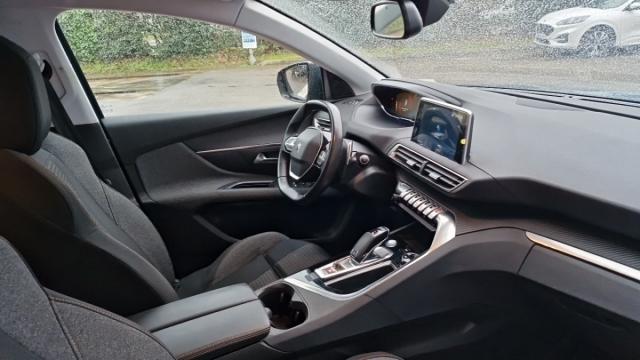 Peugeot 5008 image 7