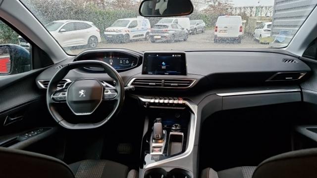 Peugeot 5008 image 4