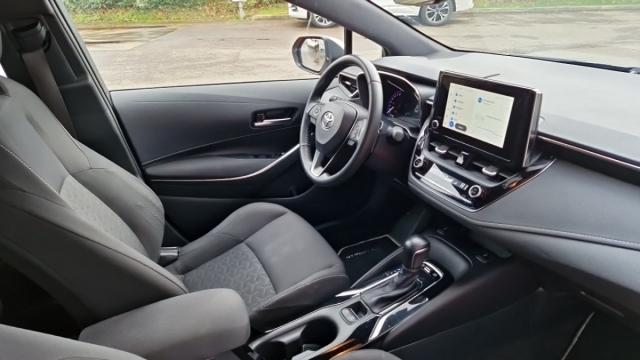 Toyota Corolla Touring Sports image 3