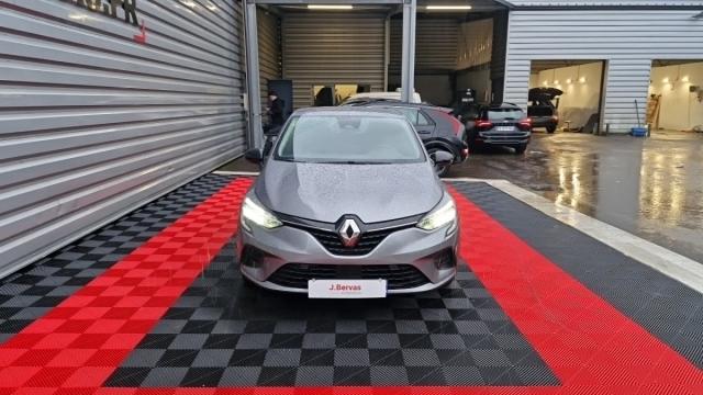 Renault Clio image 8