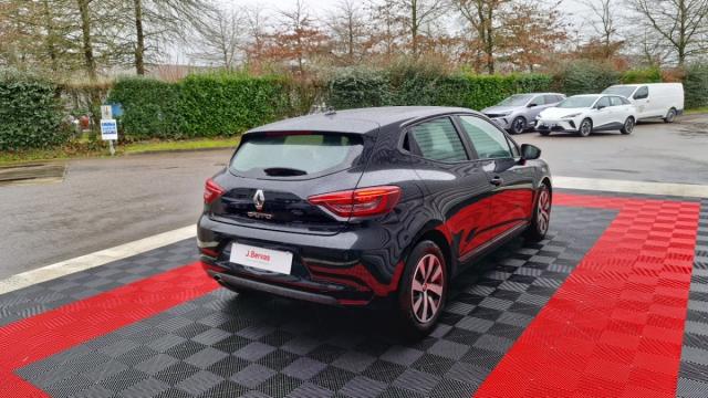 Renault Clio image 6