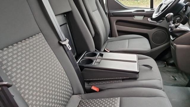 Ford Transit Custom image 9