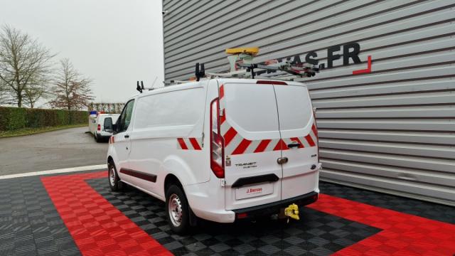 Ford Transit Custom image 2