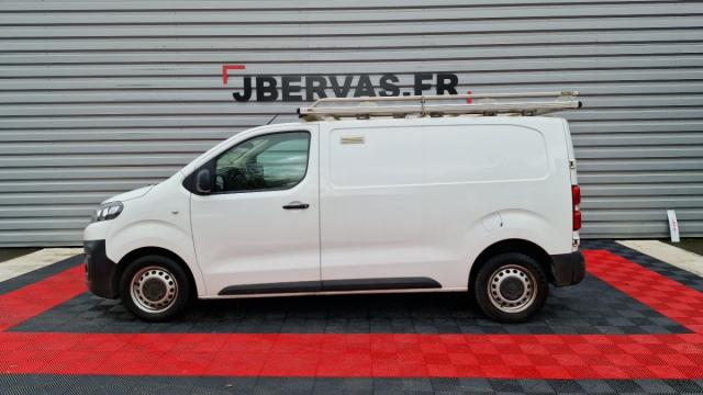 Citroen Jumpy image 2